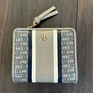 Tory Burch Leather Printed Wallet